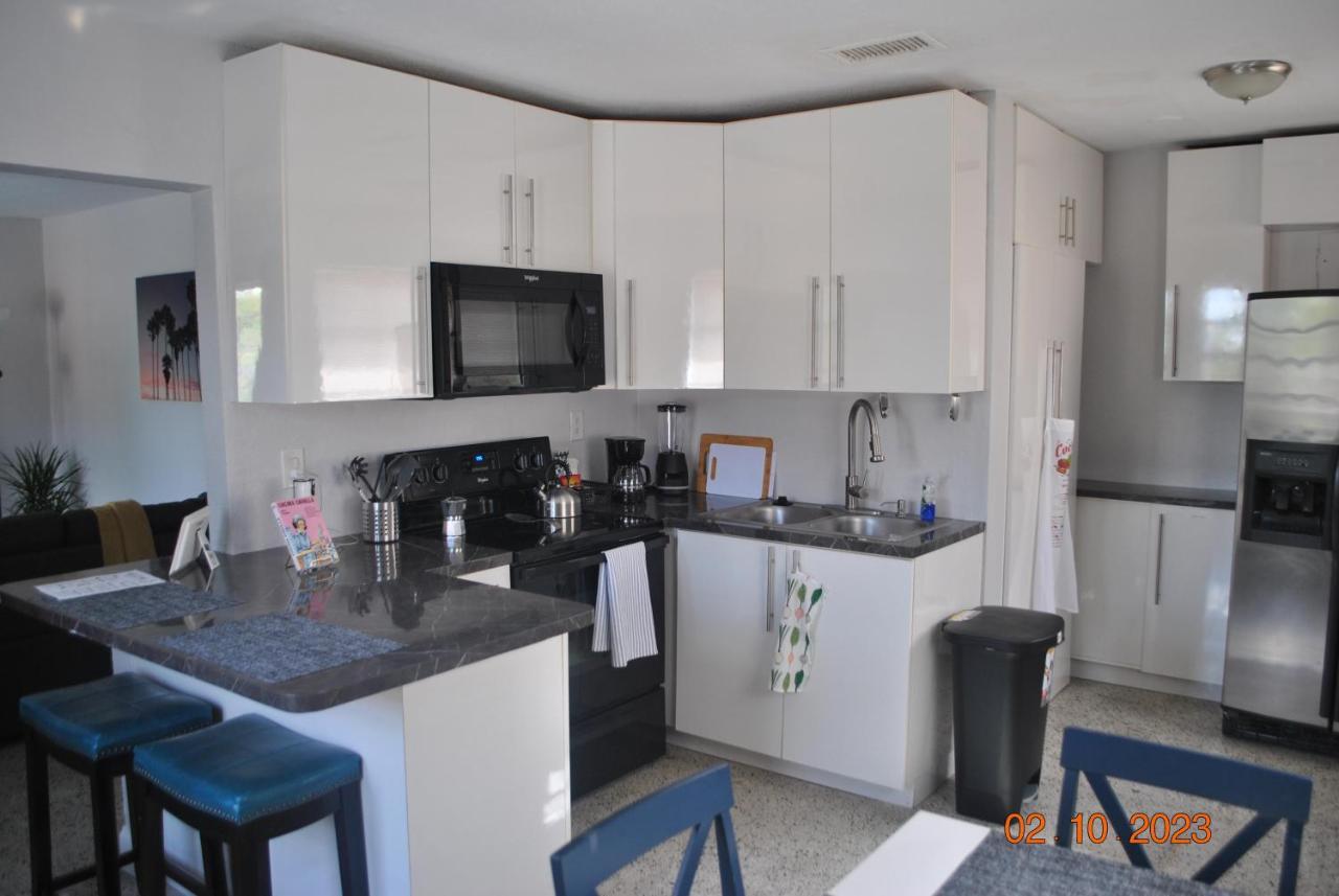Appartement Sleeps 8, Havana Nights In Miami Extérieur photo